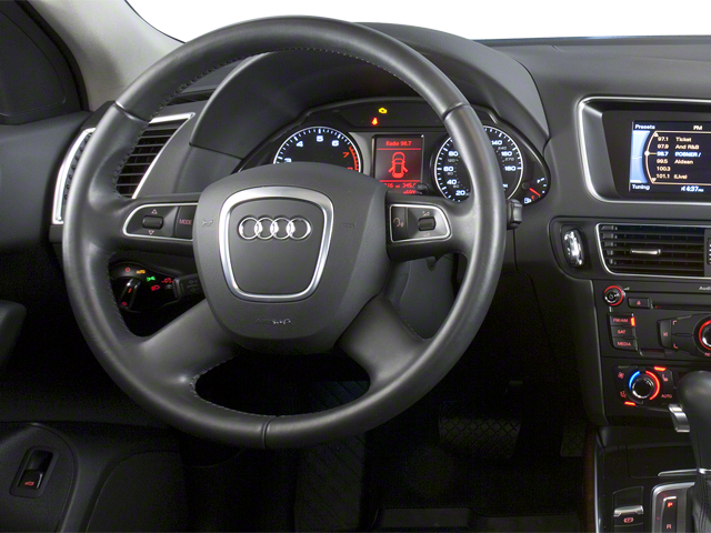 2011 Audi Q5 2.0T Premium quattro