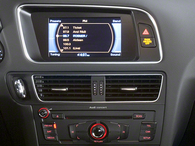 2011 Audi Q5 2.0T Premium quattro