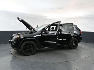 2019 Jeep Grand Cherokee Laredo