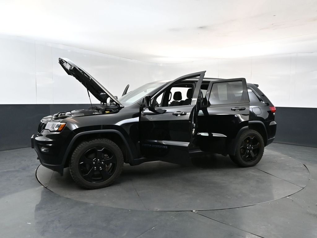 2019 Jeep Grand Cherokee Laredo