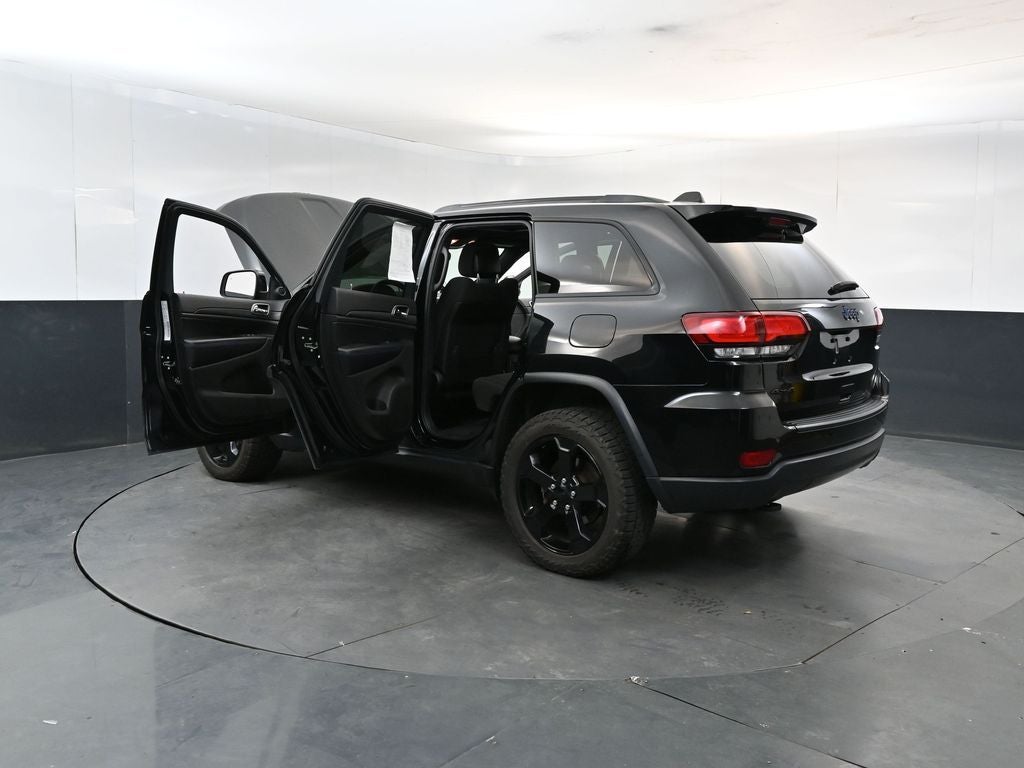 2019 Jeep Grand Cherokee Laredo