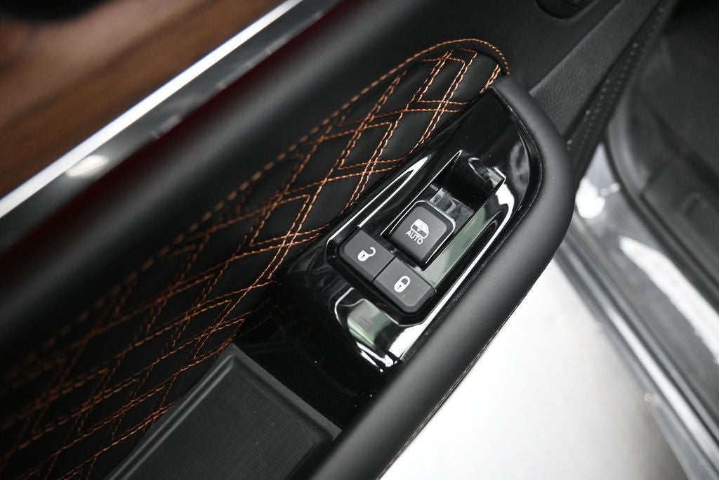 2023 Jeep Grand Cherokee Summit