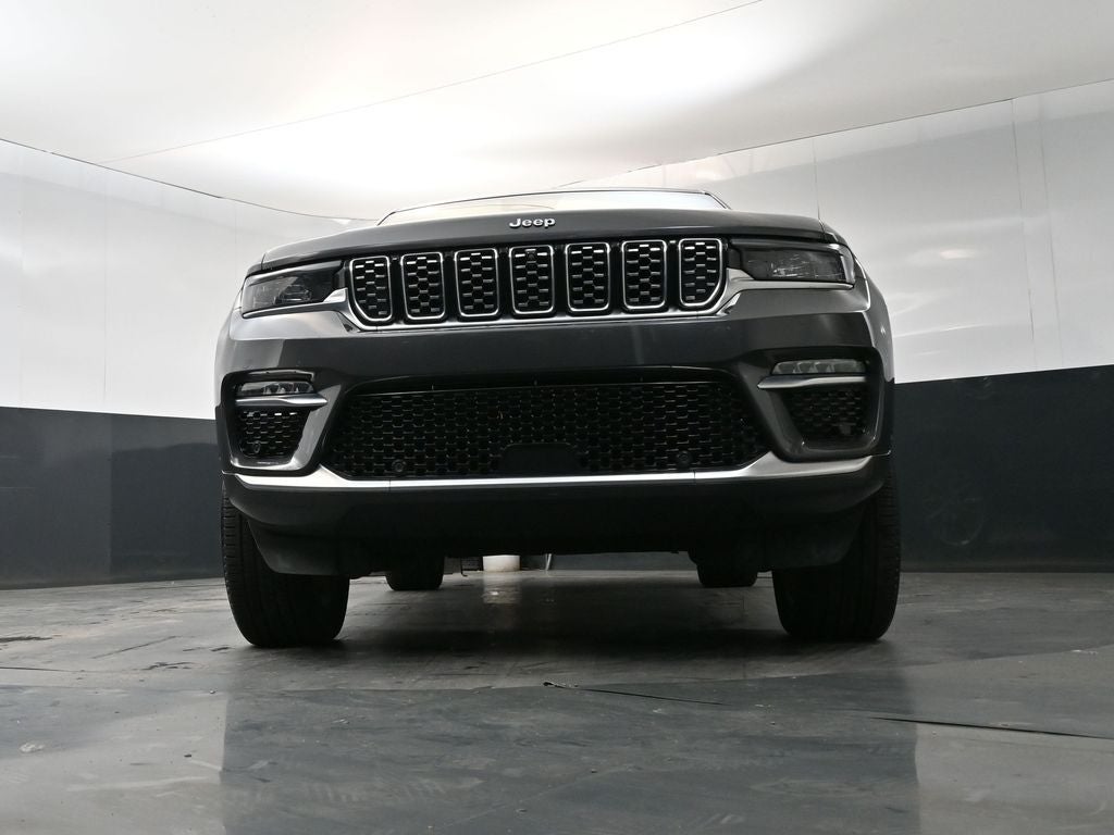 2023 Jeep Grand Cherokee Summit