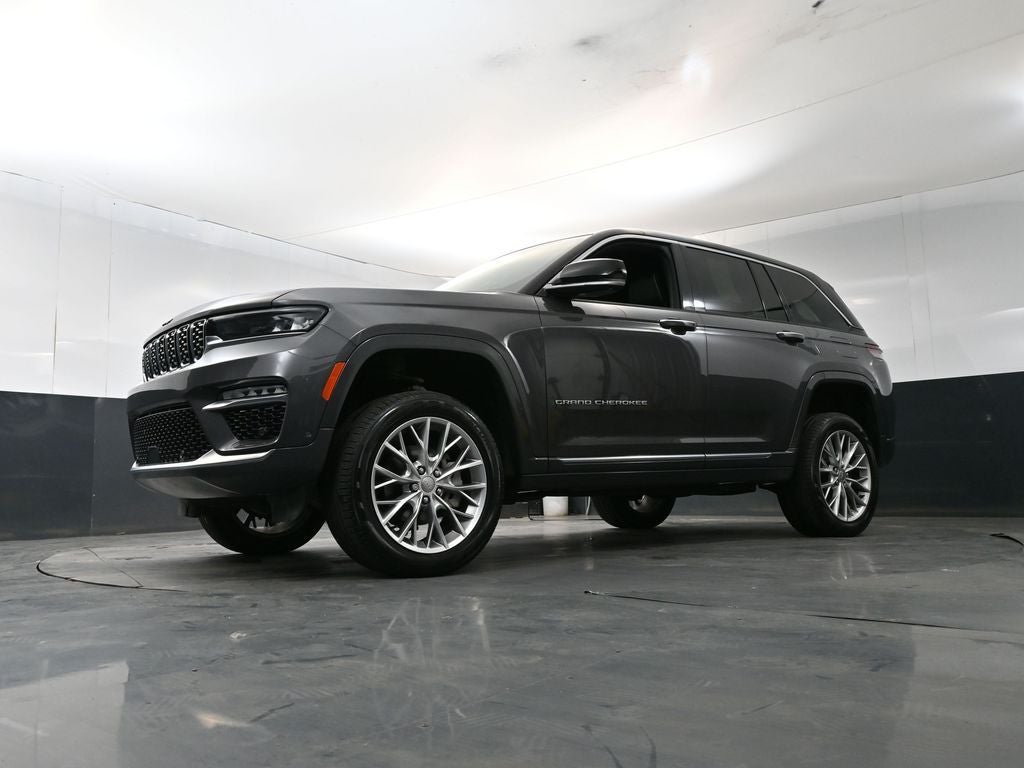 2023 Jeep Grand Cherokee Summit