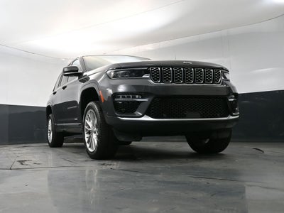 2023 Jeep Grand Cherokee Summit