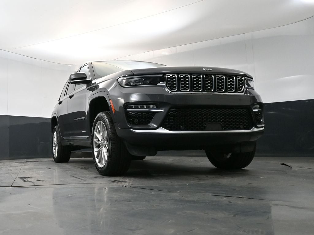 2023 Jeep Grand Cherokee Summit