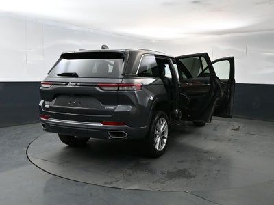2023 Jeep Grand Cherokee Summit