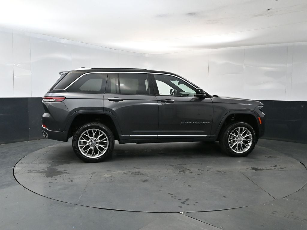2023 Jeep Grand Cherokee Summit