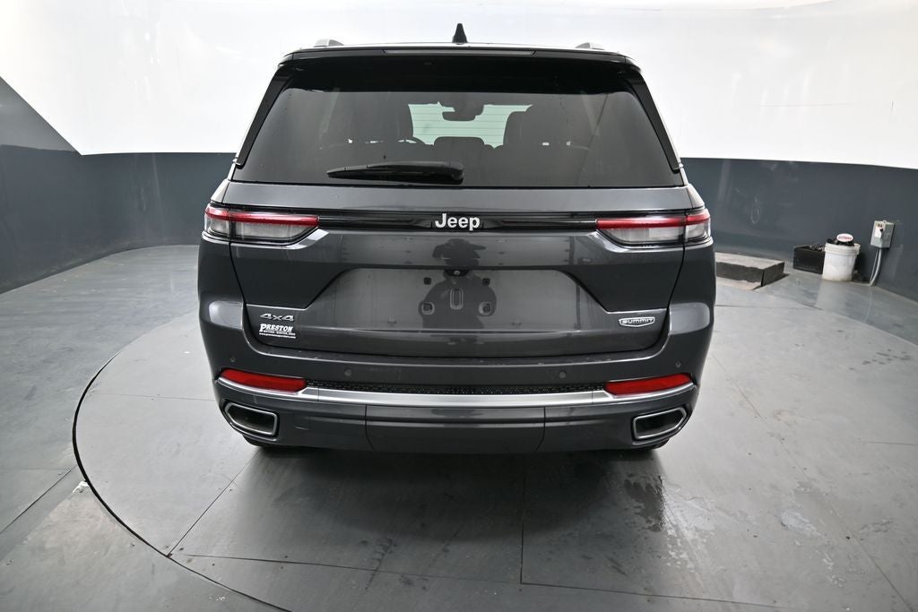 2023 Jeep Grand Cherokee Summit