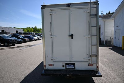 2022 Ford E-350SD Base Cutaway