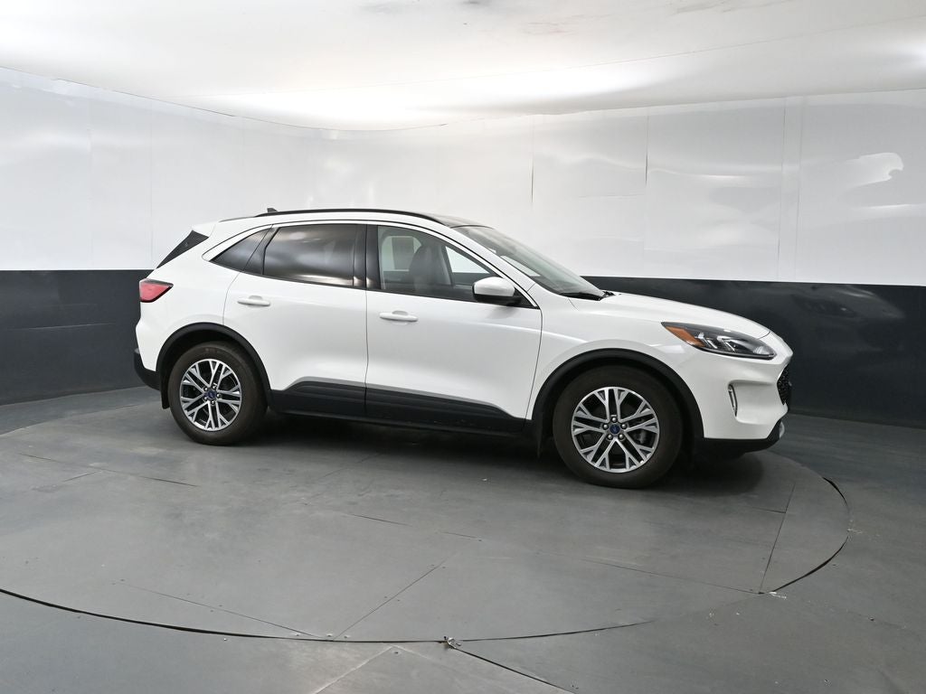 2022 Ford Escape Hybrid SEL