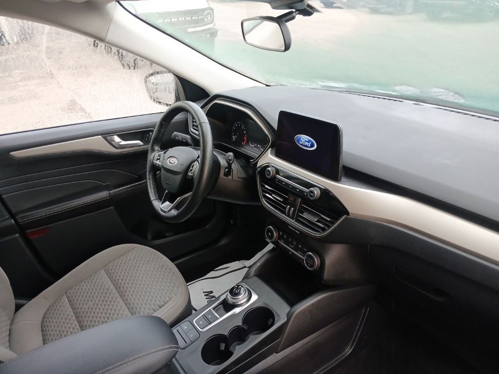 2021 Ford Escape SE