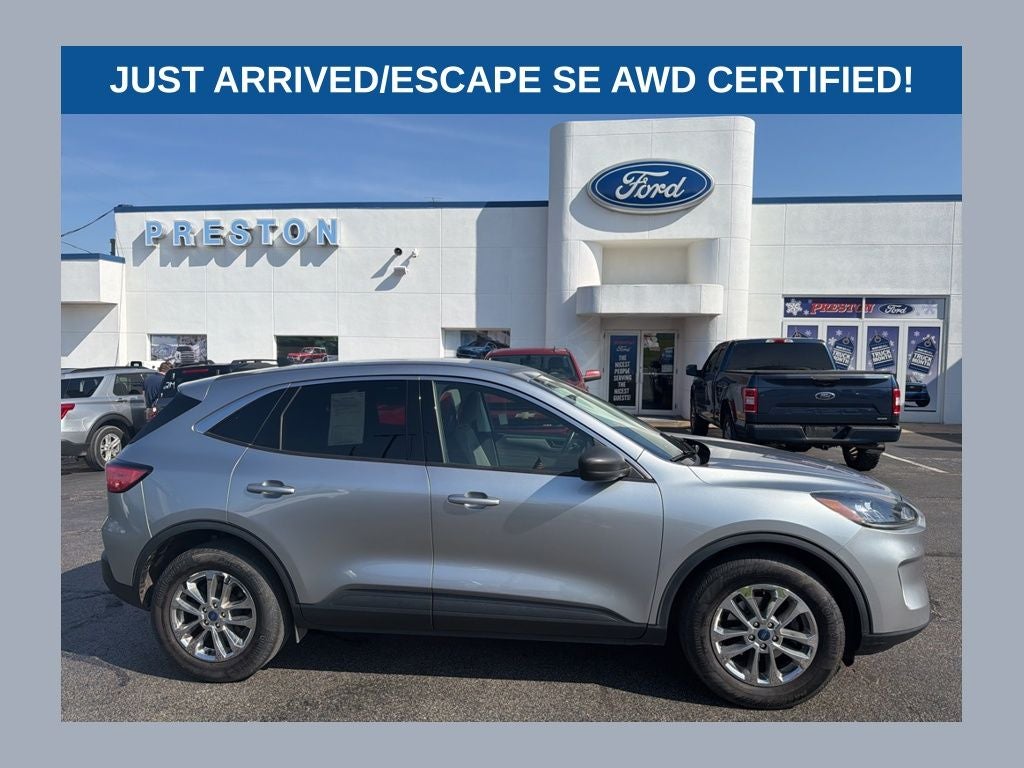 2022 Ford Escape SE