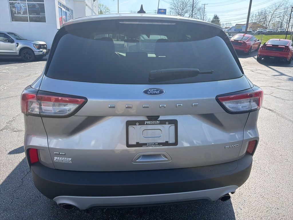 2022 Ford Escape SE