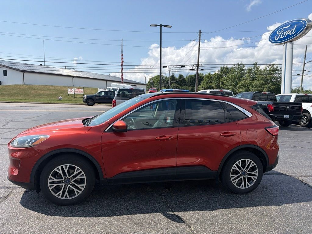 2020 Ford Escape SEL