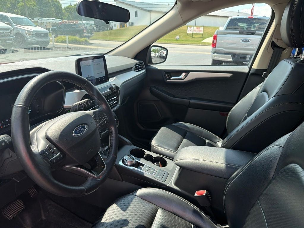 2020 Ford Escape SEL