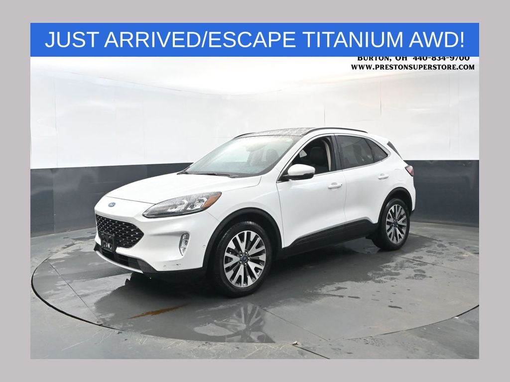 2020 Ford Escape Titanium