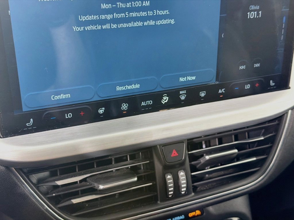 2025 Ford Escape Platinum