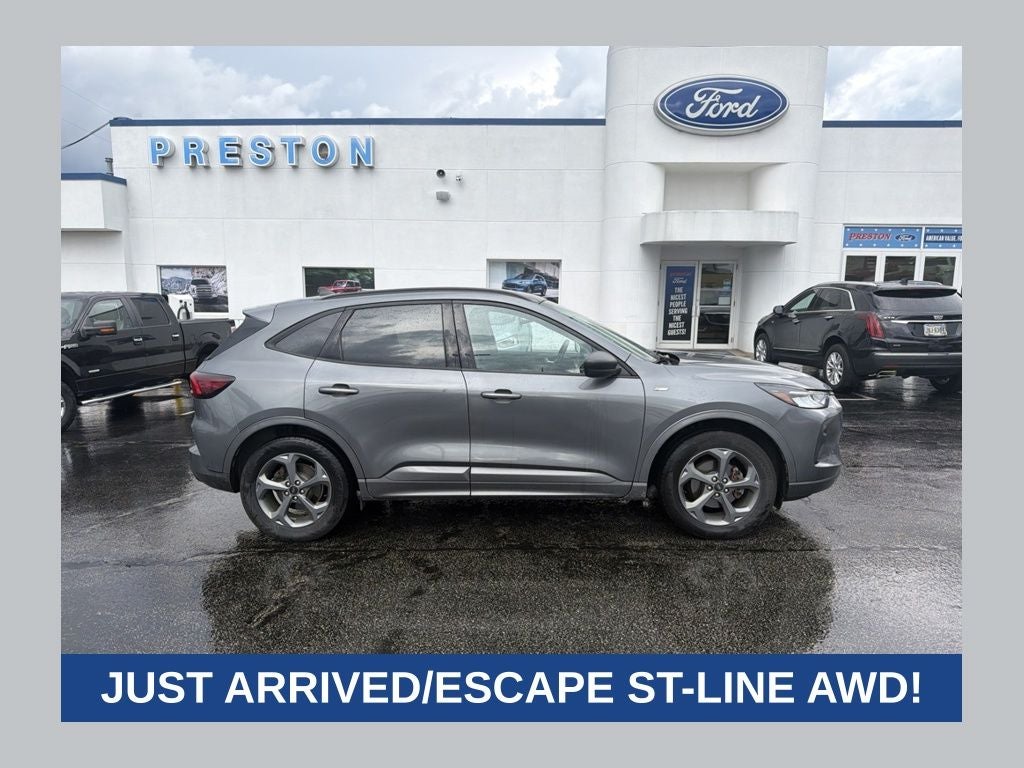 2023 Ford Escape ST-Line