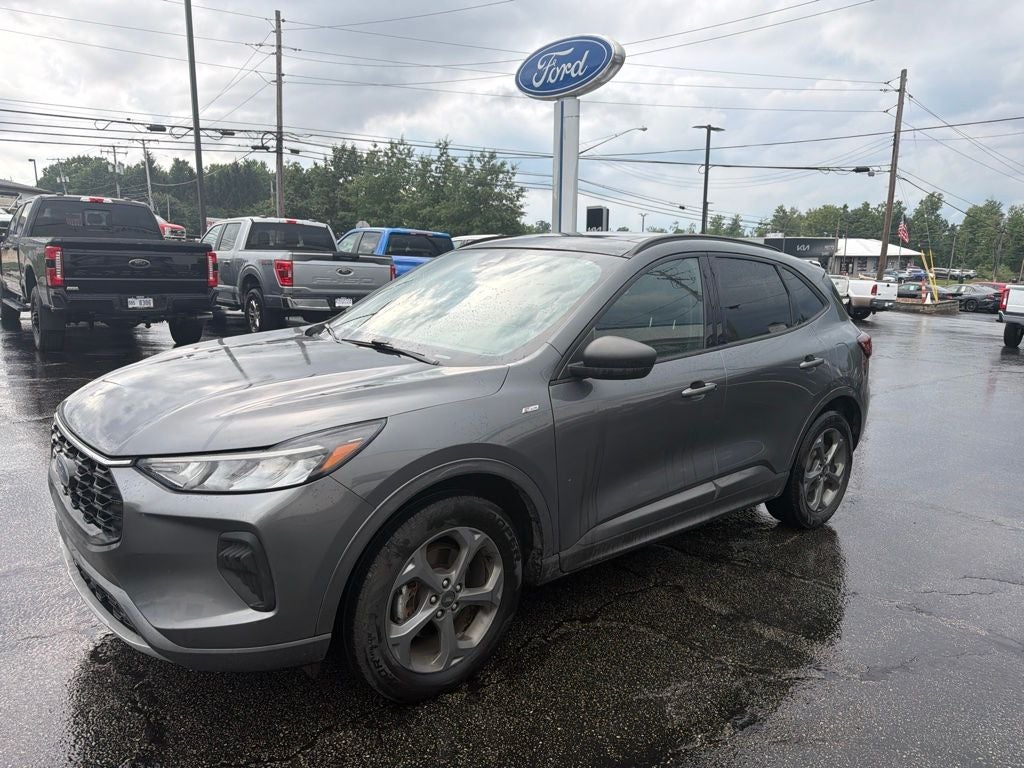 2023 Ford Escape ST-Line