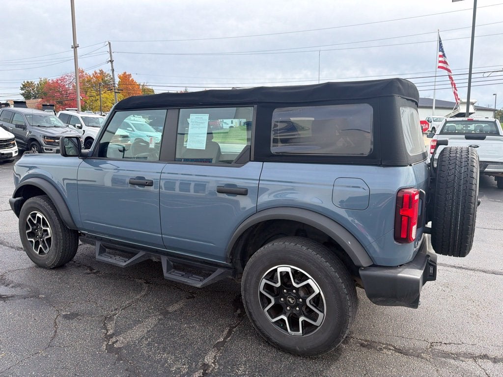 2023 Ford Bronco Base