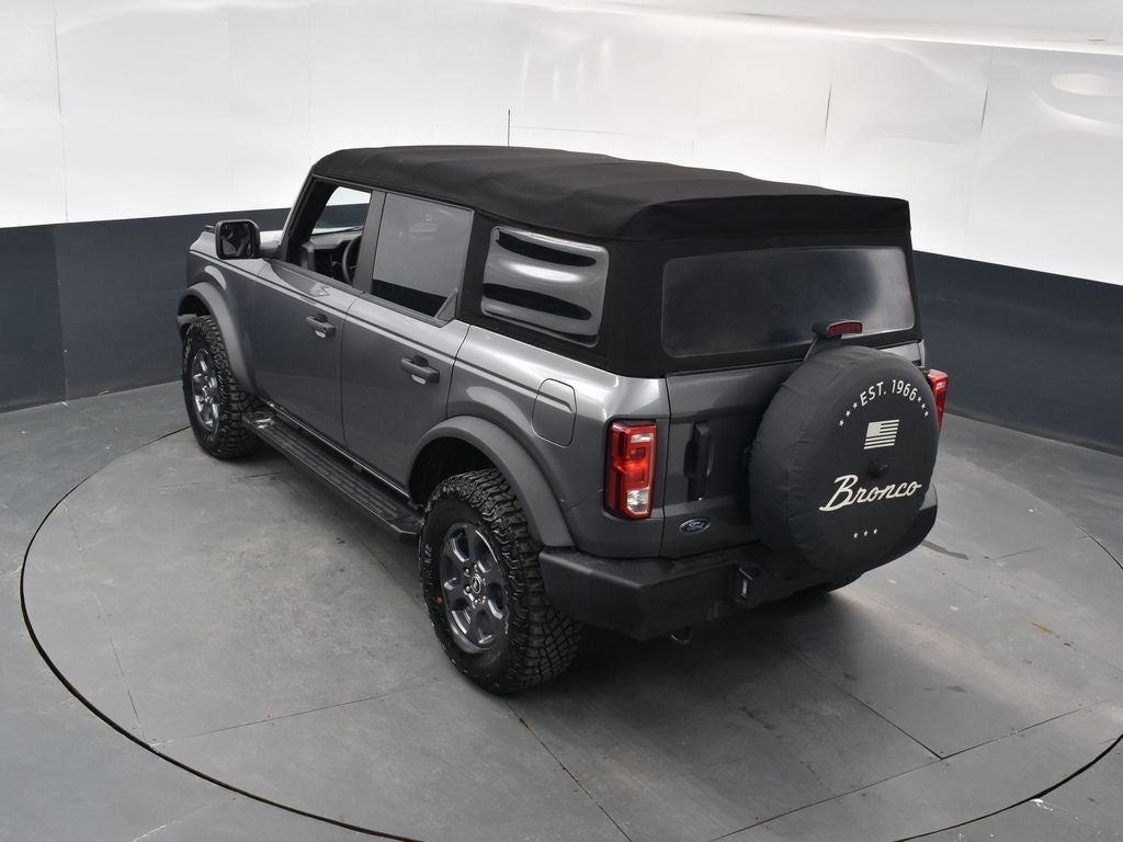 2022 Ford Bronco Base