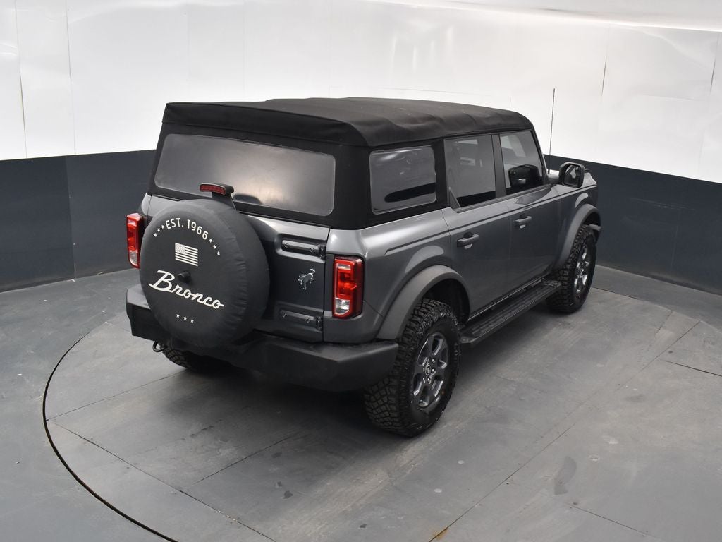 2022 Ford Bronco Base