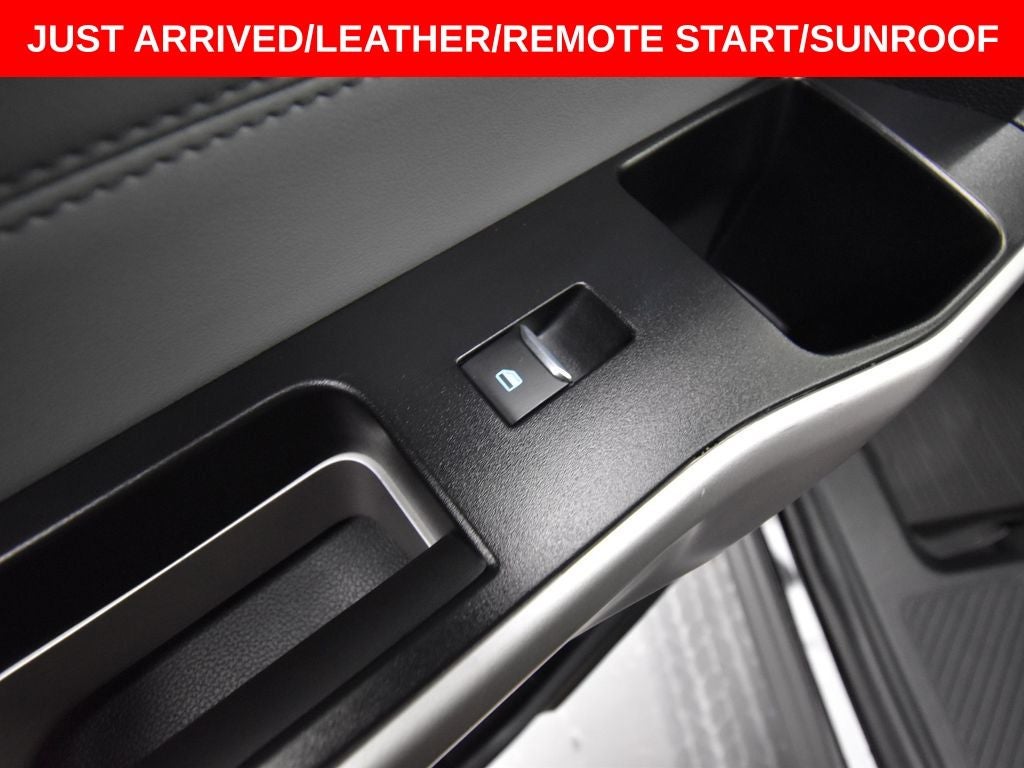 2023 Ford Explorer XLT 4X4