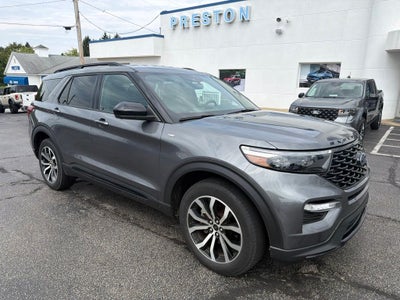 2023 Ford Explorer ST-Line