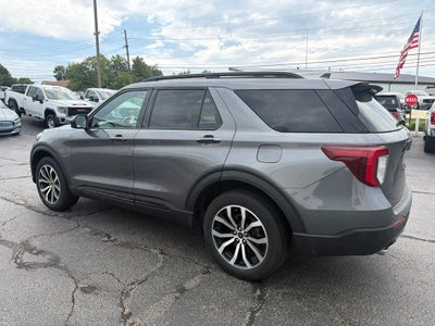 2023 Ford Explorer ST-Line
