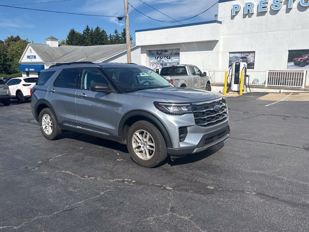 2025 Ford Explorer Active