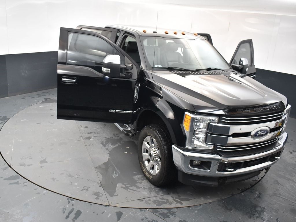 2017 Ford F-250SD Lariat