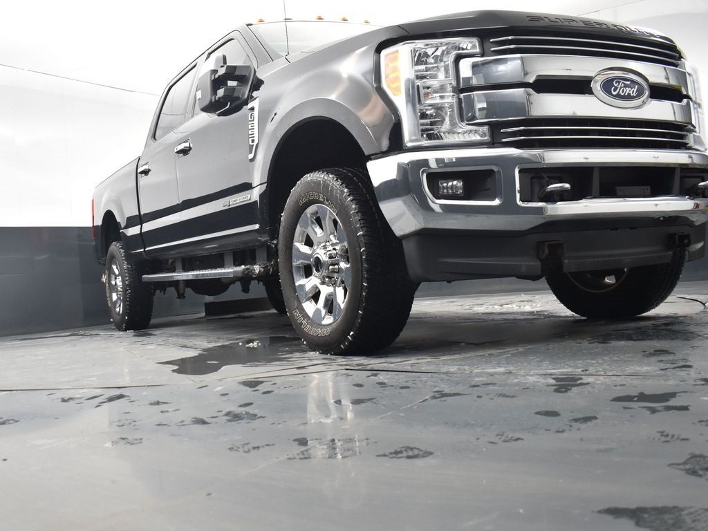 2017 Ford F-250SD Lariat