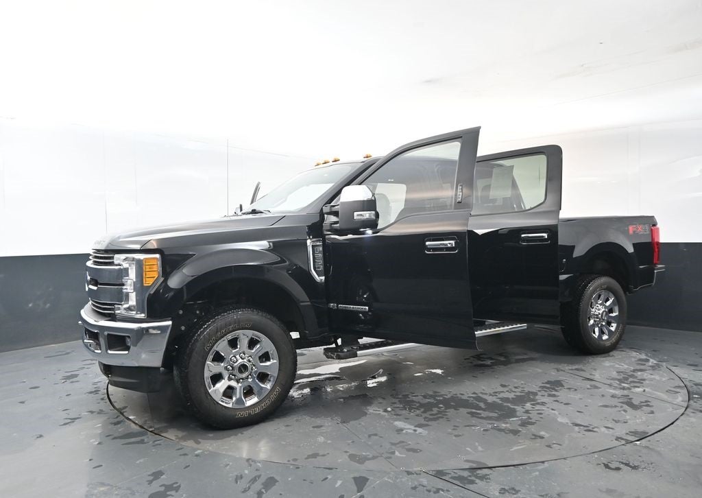 2017 Ford F-250SD Lariat