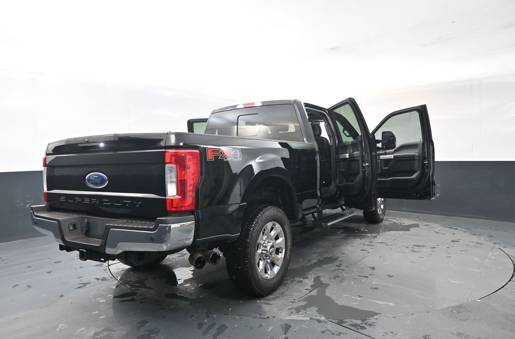 2017 Ford F-250SD Lariat