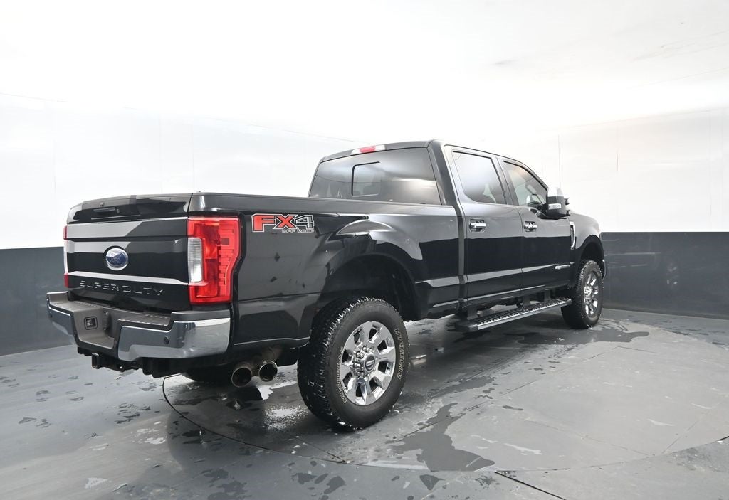 2017 Ford F-250SD Lariat