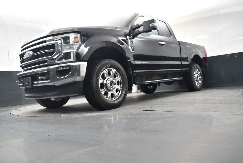 2022 Ford F-250SD Lariat