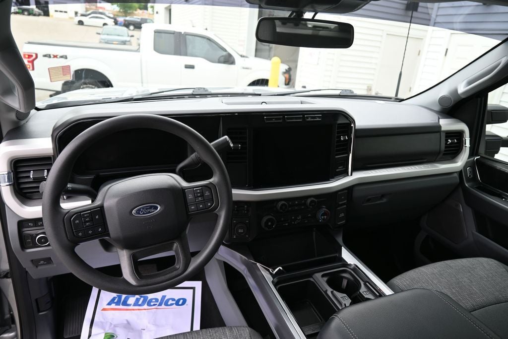 2024 Ford F-350SD XLT