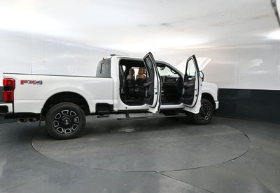 2023 Ford F-350SD Platinum