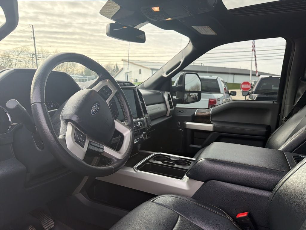 2022 Ford F-350SD Lariat