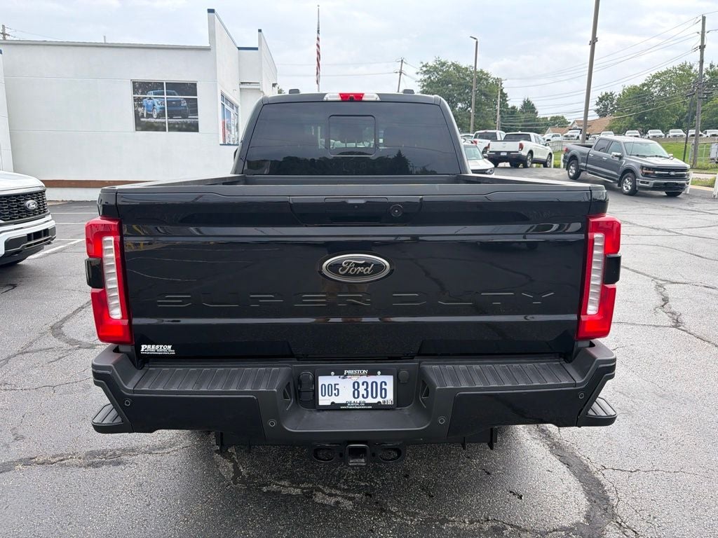 2026 Ford F-350SD Lariat