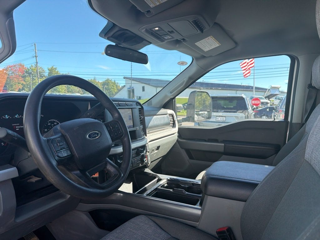 2024 Ford F-350SD XLT DRW