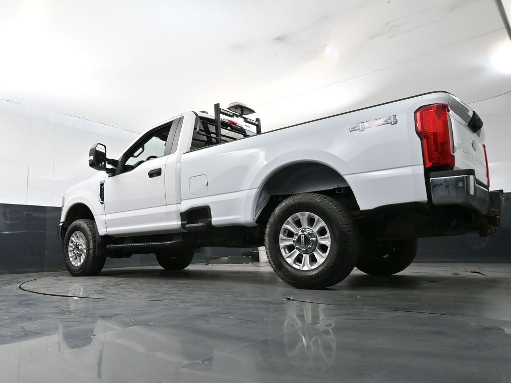 2022 Ford F-350SD XL