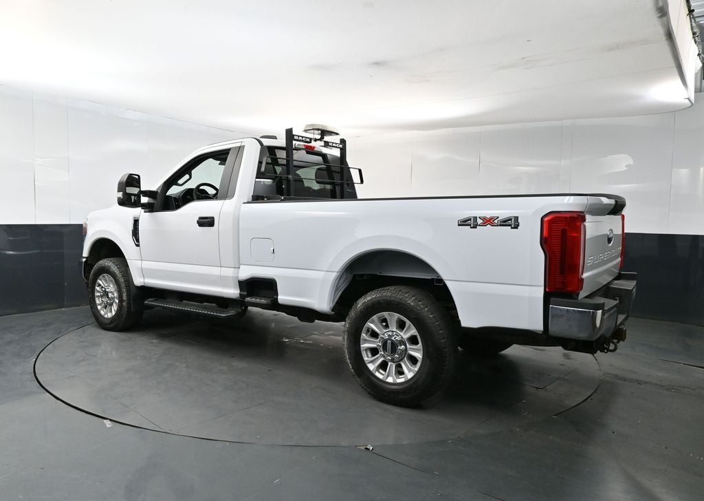 2022 Ford F-350SD XL