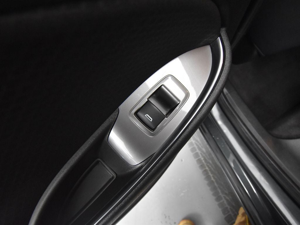 2017 Chevrolet Malibu LT 1LT