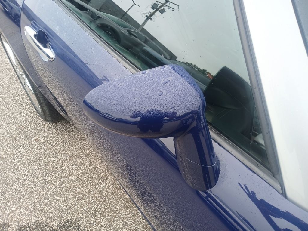 2009 Saturn Sky Base