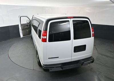2025 Chevrolet Express 3500 LT Passenger