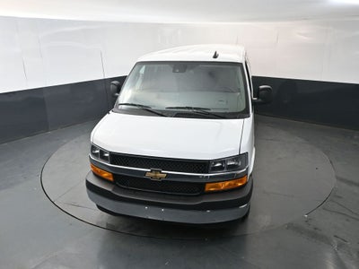 2025 Chevrolet Express 3500 LT Passenger