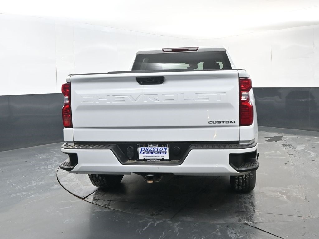 2022 Chevrolet Silverado 1500 Custom