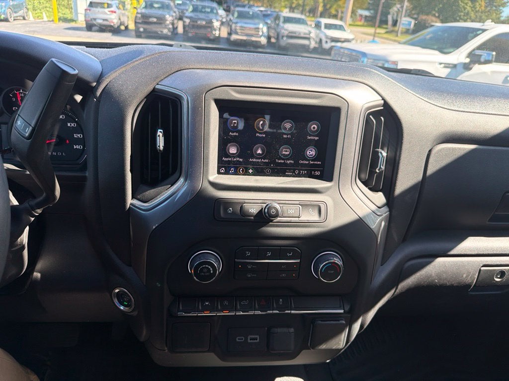 2024 Chevrolet Silverado 1500 Custom